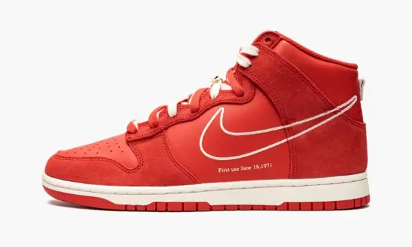NIKE DUNK HIGH SE RED “First Use”