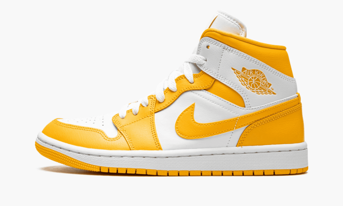 wmns jordan 1 mid "white university gold"